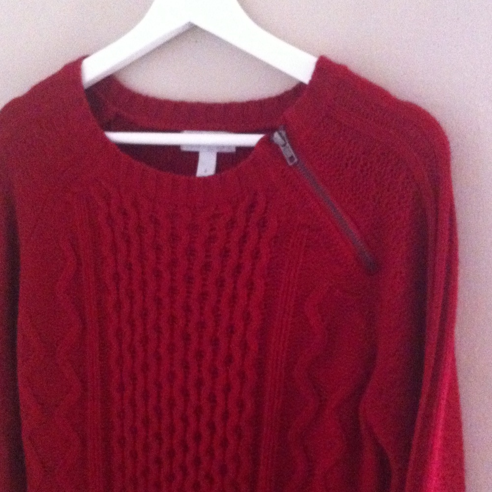 3/$15 Wine red knit sweater